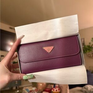 NWOT Prada Purple Pebbled Leather Continental Wallet